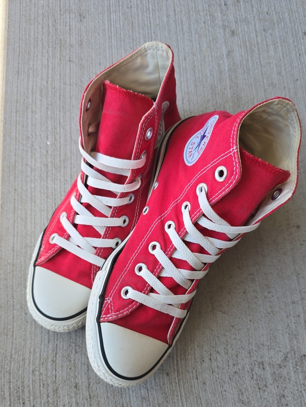 Converse Chuck Taylor All Star High Top Sneakers R W/ Accents W8/M6 7B0801S48